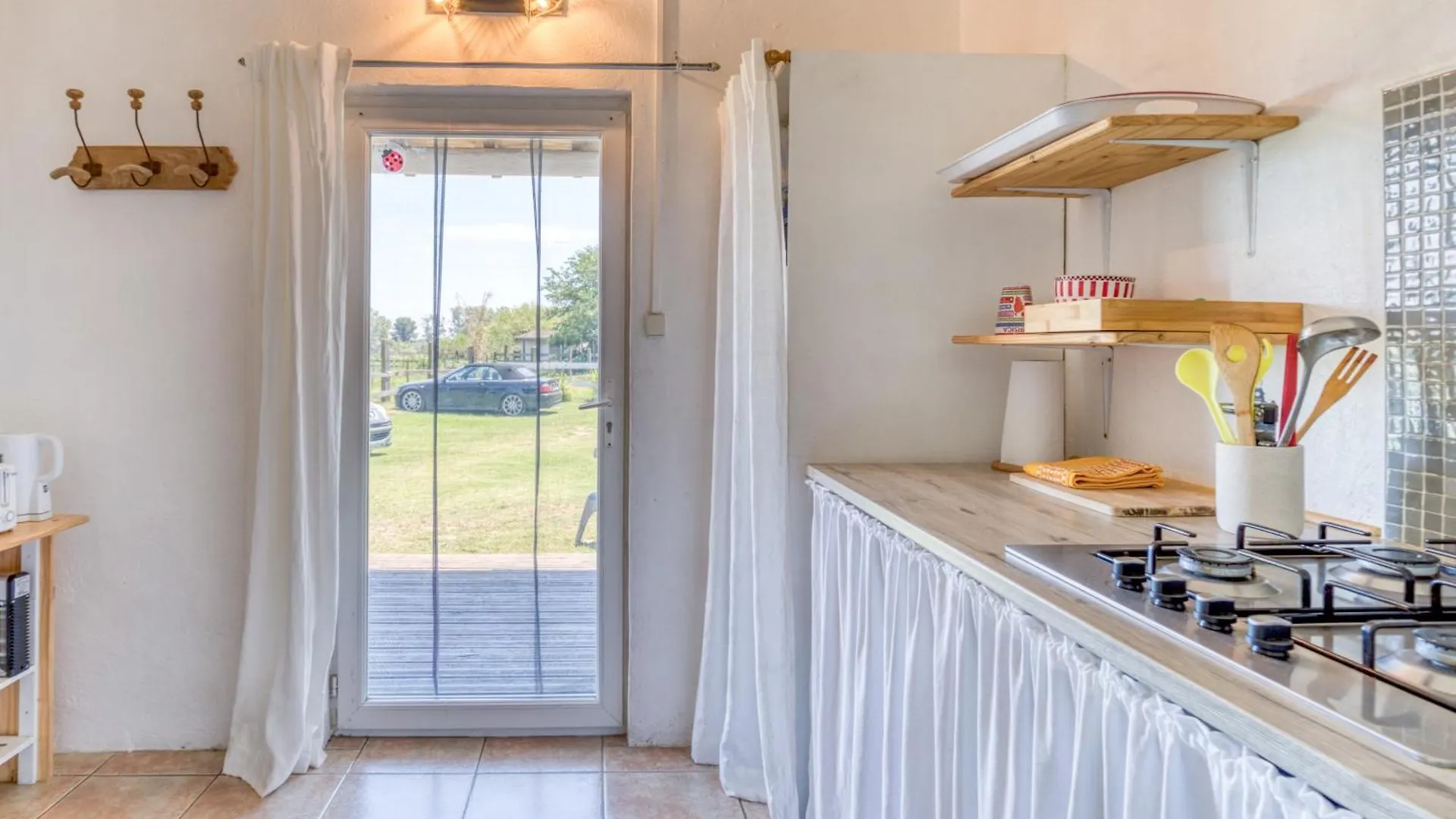Mas Des Cypres-Ensemble De 4 Mazets Villa Saintes-Maries-de-la-Mer 0*,
